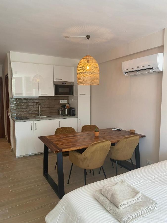 Studio Don Jim Family, Beautiful Luxurious New Studio Near Arenal Beach Xabia Bagian luar foto